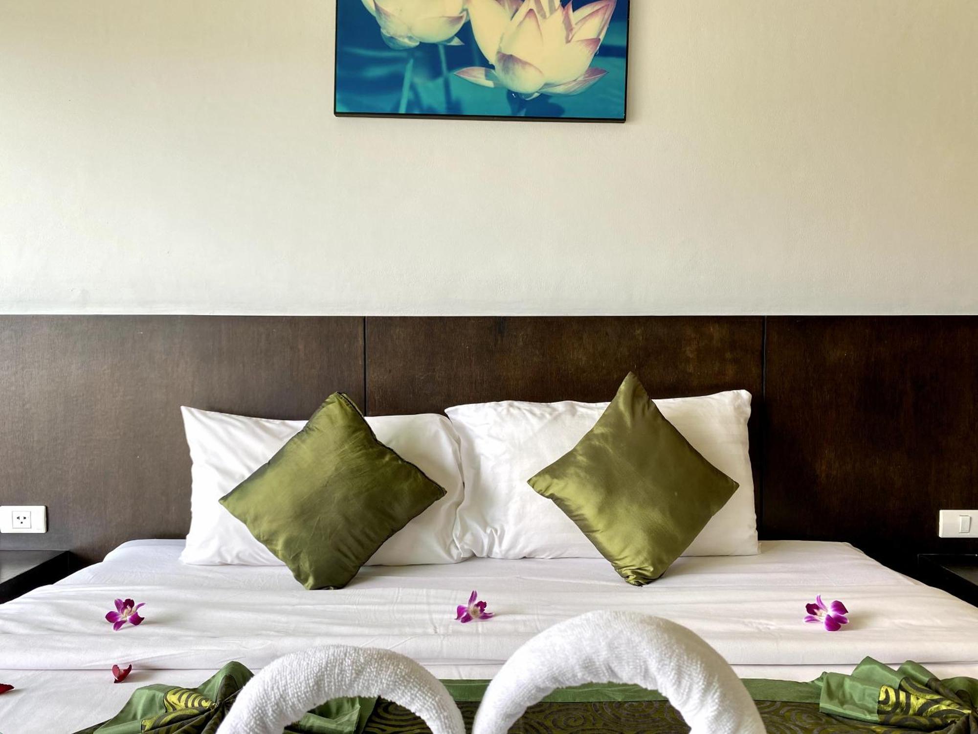 Apk Resort Patong Ngoại thất bức ảnh